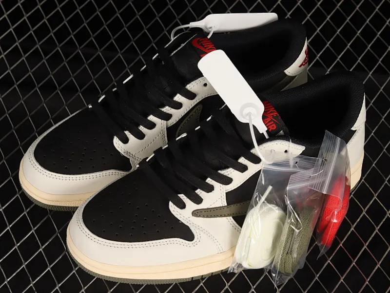 All categories Air Jordan Jordan series basketball shoes Air Jordan 1 Low Travis Scott x Air Jordan 1 Low OG AJ1 Joe 1 joint overhead hook DZ4137-106